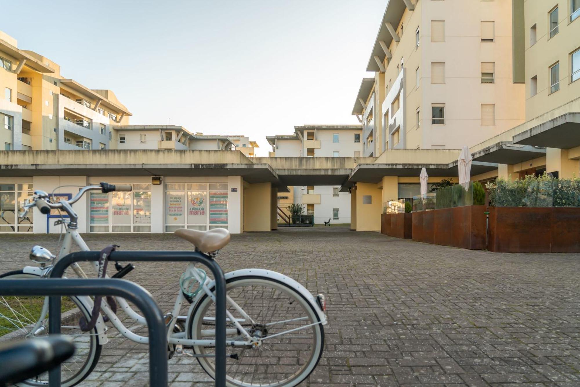 T3 Com Piscina Tenis Ginasio E Parq Infant Apartamento